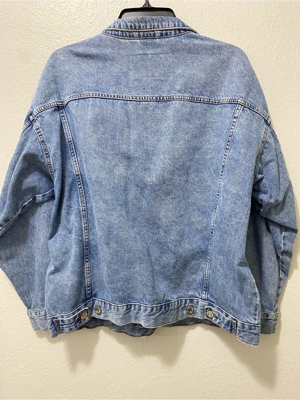 H&M Light Blue Denim Jean Jacket - Picture 3 of 4